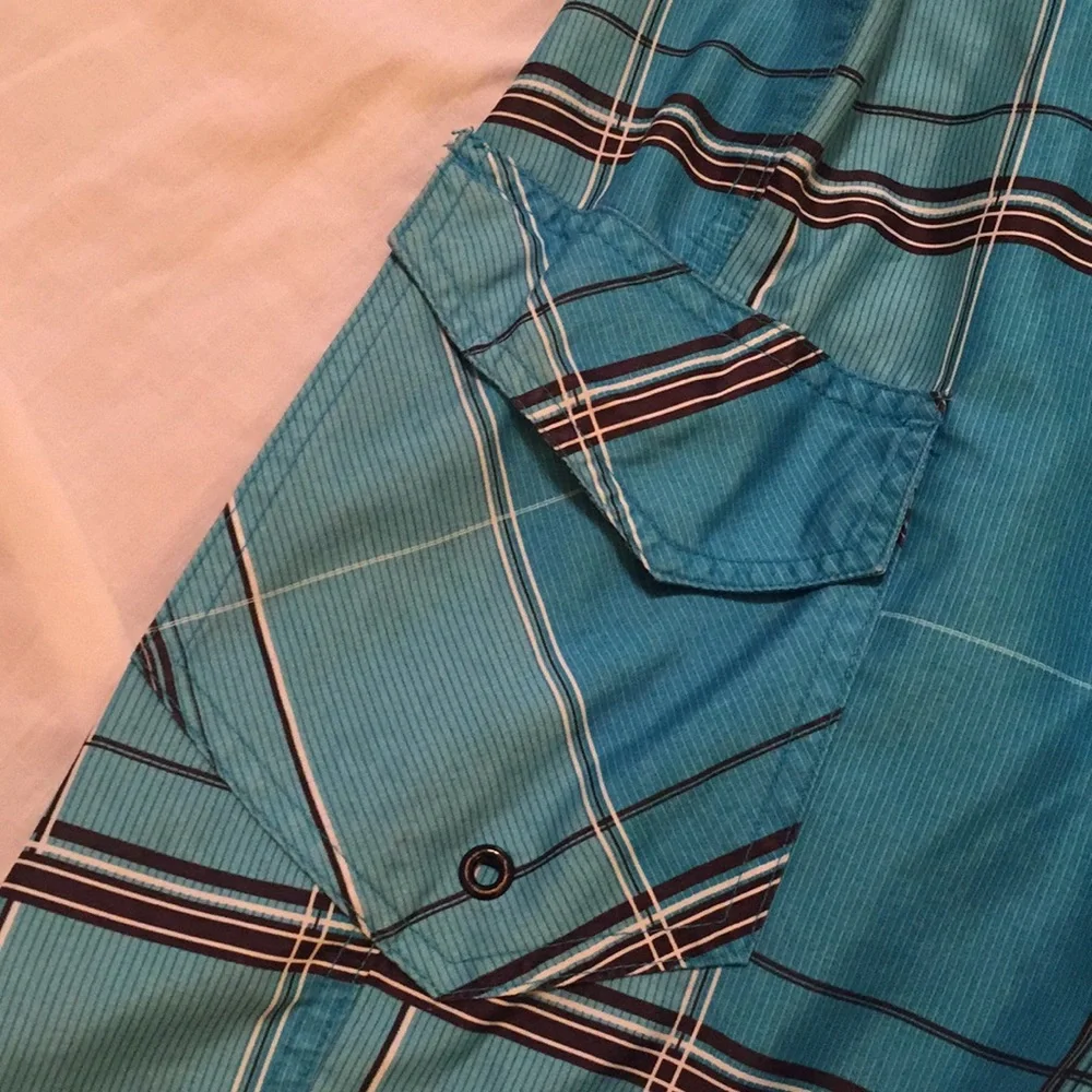 Laguna Boys Plaid Swim Trunks Size M (10-12)